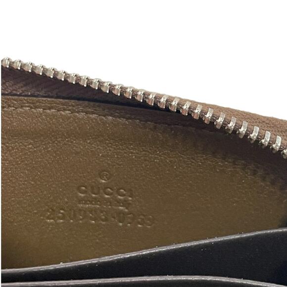 Gucci Brown Crocodile Leather Compact Zip Card Case Wallet New Retails: $1725 - Picture 2 of 7